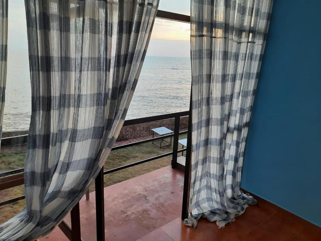 Manshore Bay Kannur Exterior foto